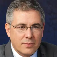 Stefan Weber